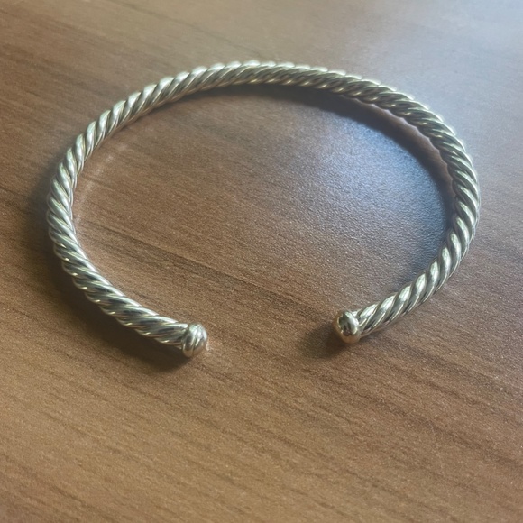 Genuine DAVID YURMAN Cablespira bracelet 18k gold 4mm - Picture 2 of 2